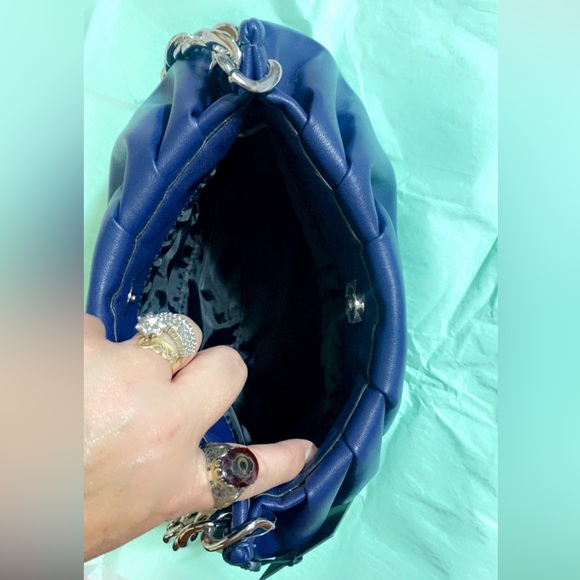 Kendall+Kylie Navy Blue Slouch Purse Silver Link Strap NWT - Picture 10 of 14